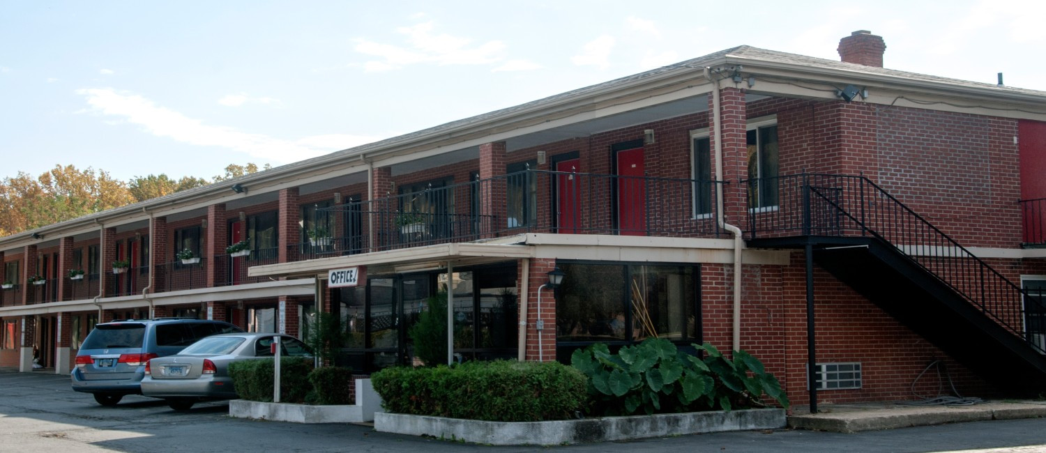 Welcome To White Gables Motel Top Motel In Millersville, Maryland