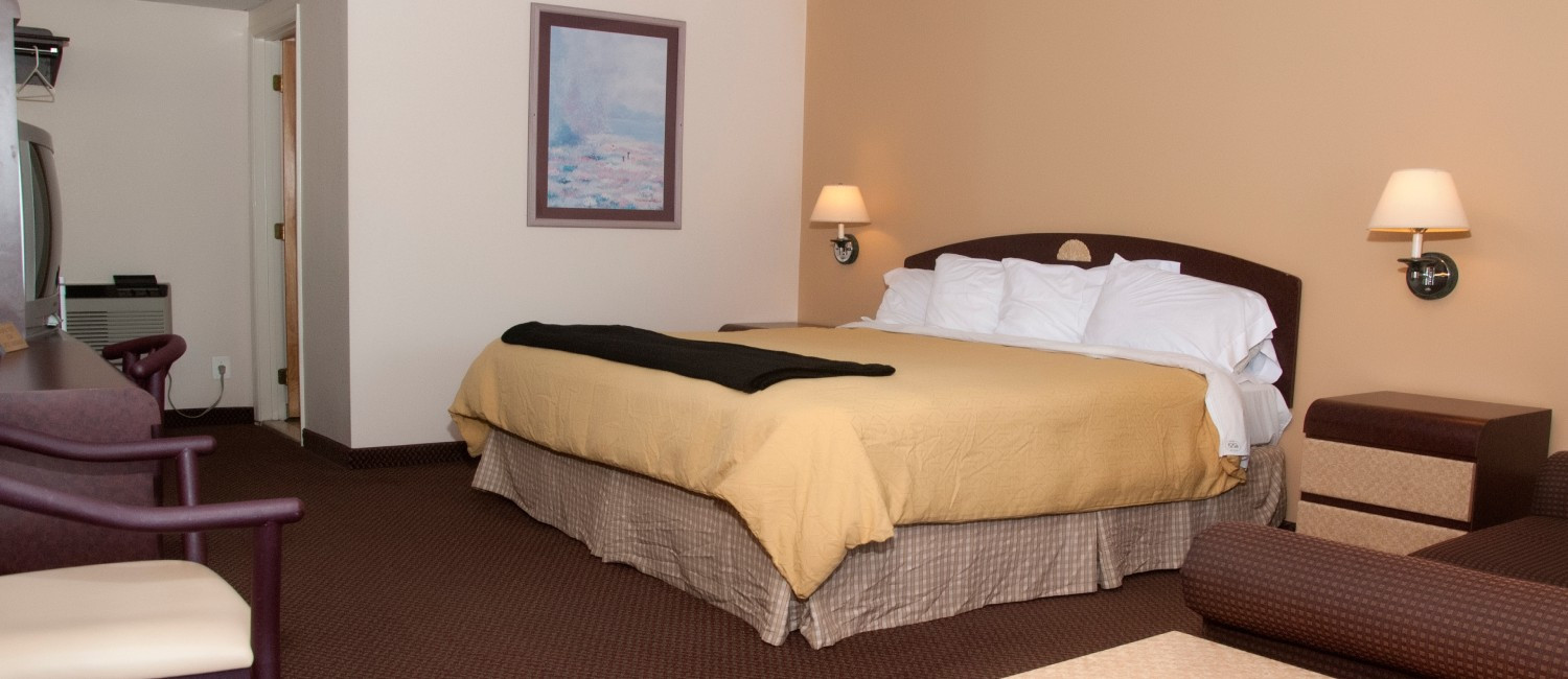 Enjoy A Cozy Stay In Millersville With Our Spacious Guestrooms